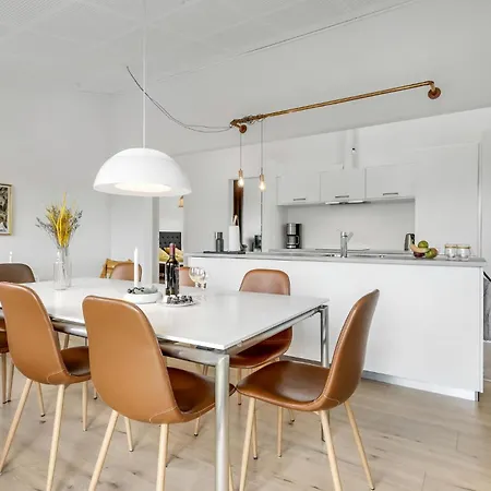 Semesterbostad Amazing In With Kitchen Odder